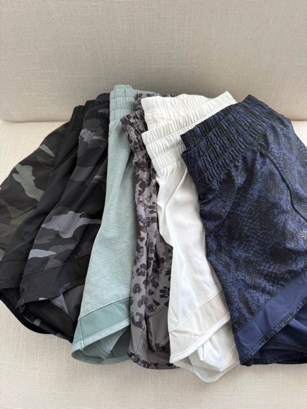 7 Pairs of Athleta Mesh Racer Run Mid Rise 4” Short Bundle